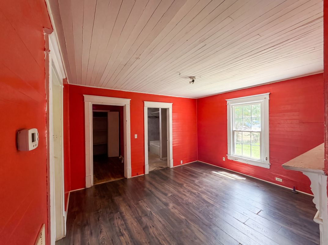 Photo 9 of 16 of 621 McIver St, Sanford, NC
