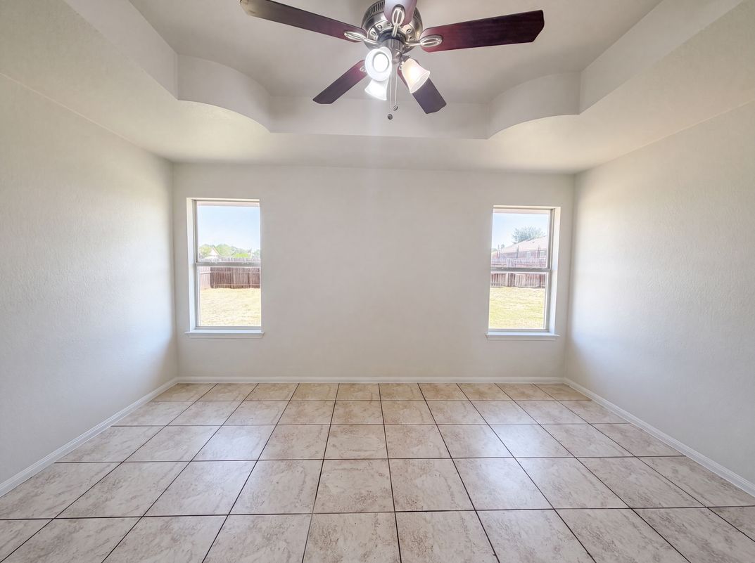 Photo 7 of 19 of 507 Abu Bakar Dr, Killeen, TX