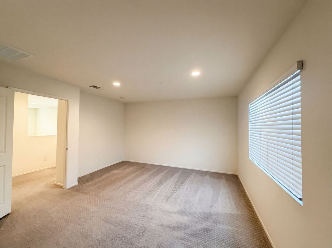 Photo 12 of 22 of 24266 Hazelnut Ave, Murrieta, CA