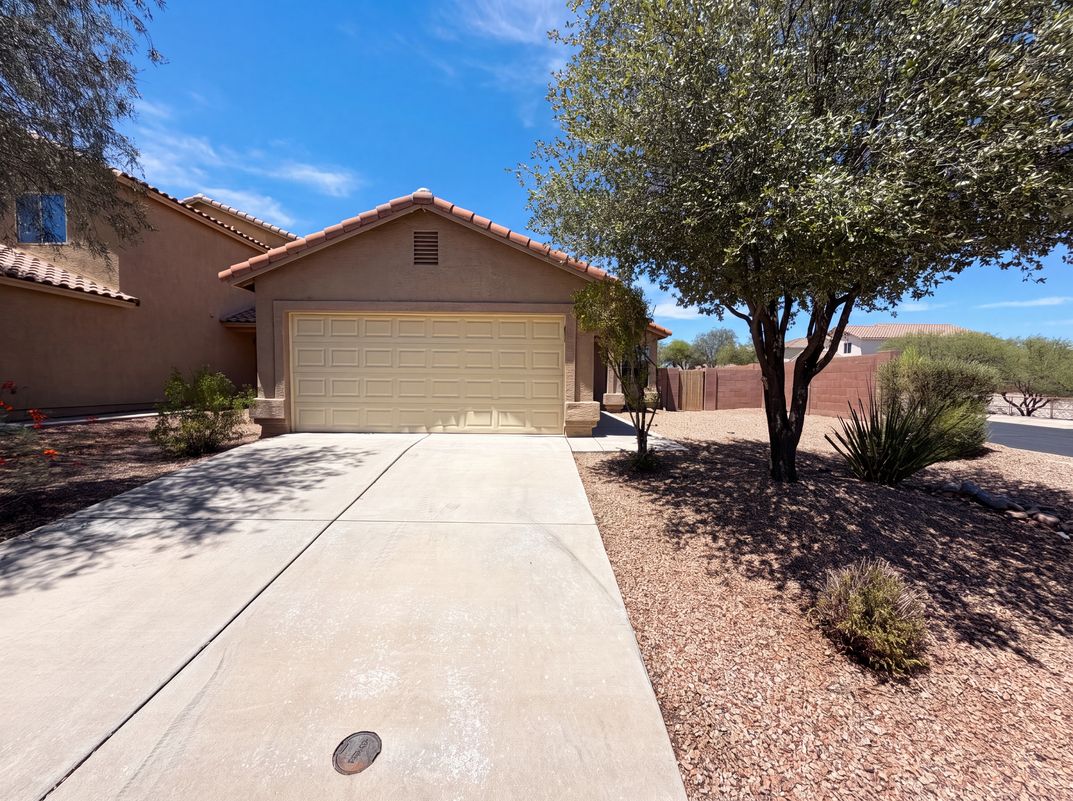 Photo 15 of 16 of 836 W Placita El Cauce Rico, Green Valley, AZ