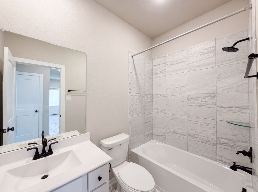 Photo 13 of 18 of 23939 Oriole Valley Trl, Katy, TX