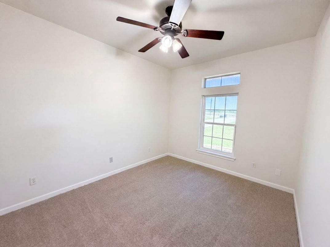 Photo 13 of 25 of 3499 Fm 1564 E, Greenville, TX