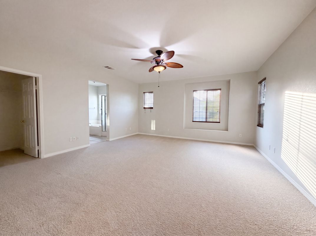 Photo 4 of 28 of 38408 Tranquila Ave, Murrieta, CA