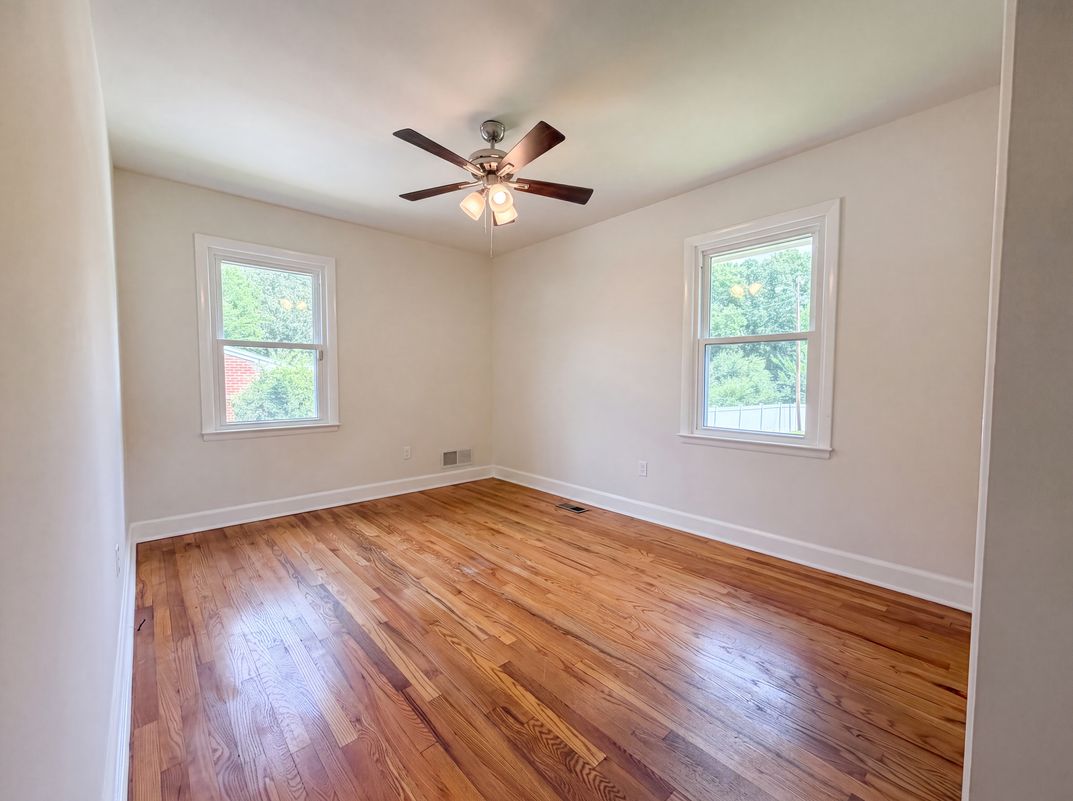 Photo 4 of 21 of 800 Creech Rd, Garner, NC