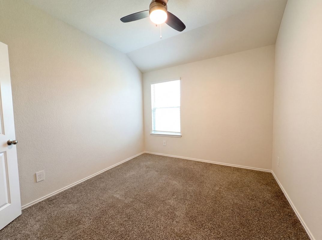 Photo 15 of 16 of 2522 S Colosseum Ct, New Caney, TX