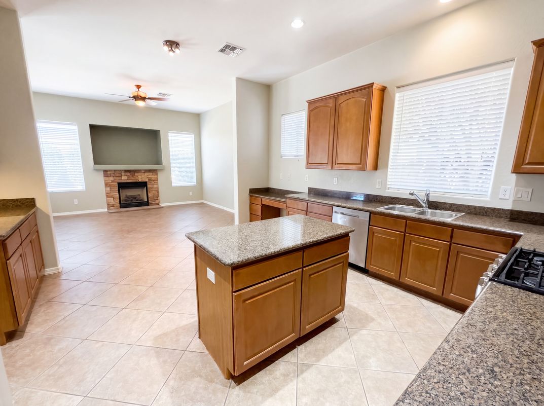Photo 7 of 38 of 8023 N Sable Way, Prescott Valley, AZ