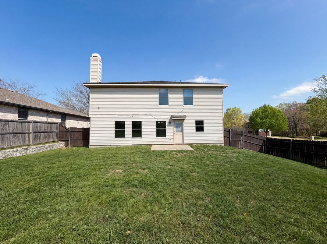 Photo 5 of 30 of 2501 Avalon Creek Way, McKinney, TX