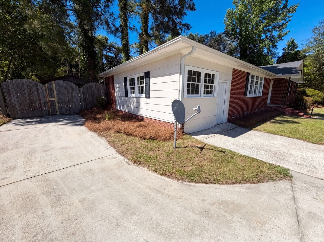 Photo 22 of 26 of 1817 Neptune Dr, Columbia, SC
