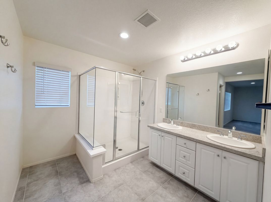 Photo 11 of 22 of 24266 Hazelnut Ave, Murrieta, CA