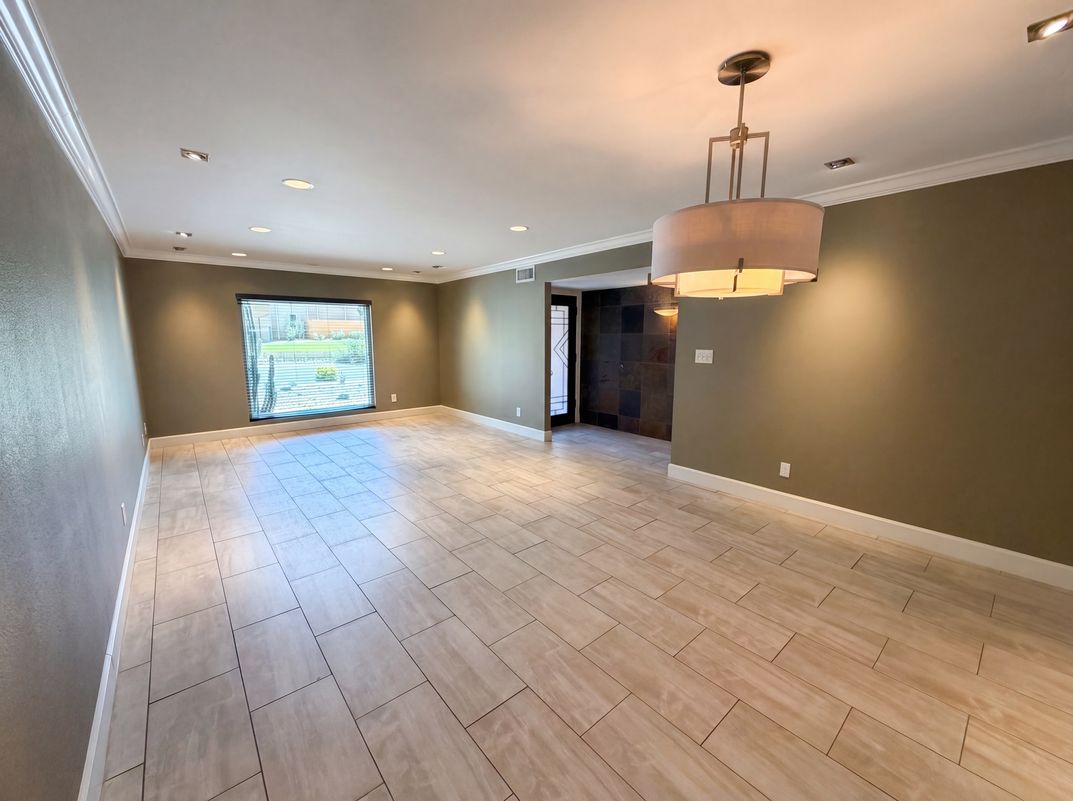 Photo 7 of 33 of 2244 E Nicolet Ave, Phoenix, AZ