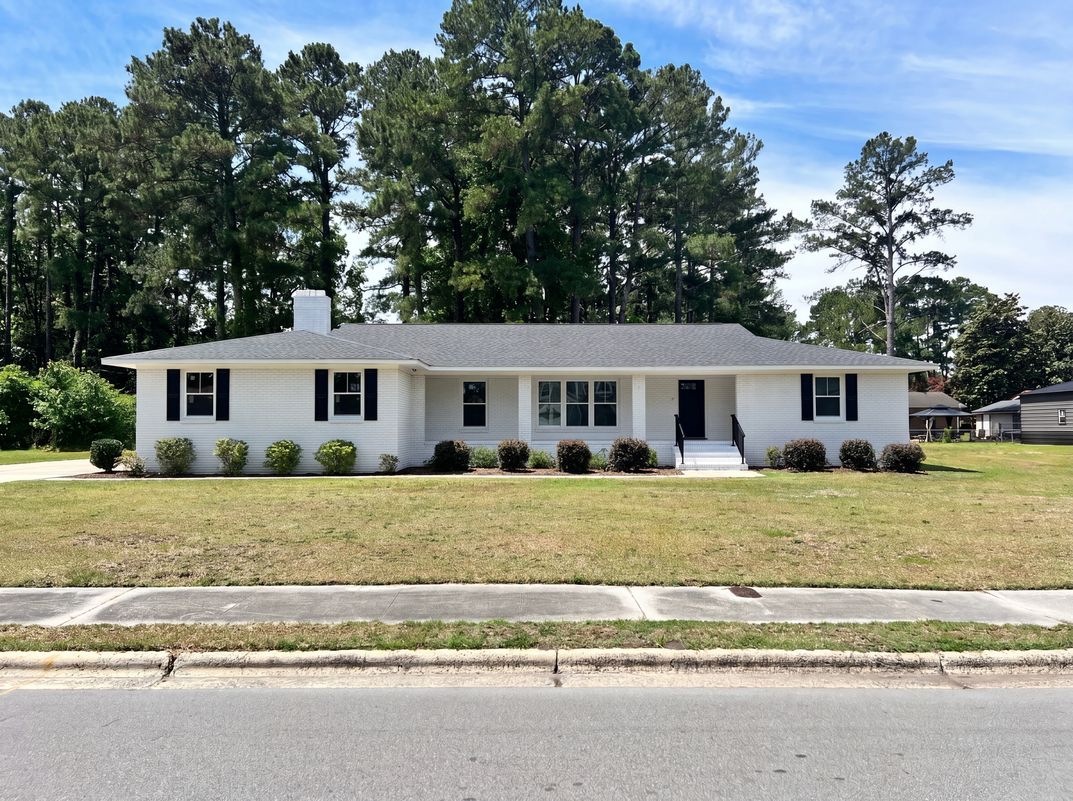Property photo 1 of 513 Greenfield Blvd