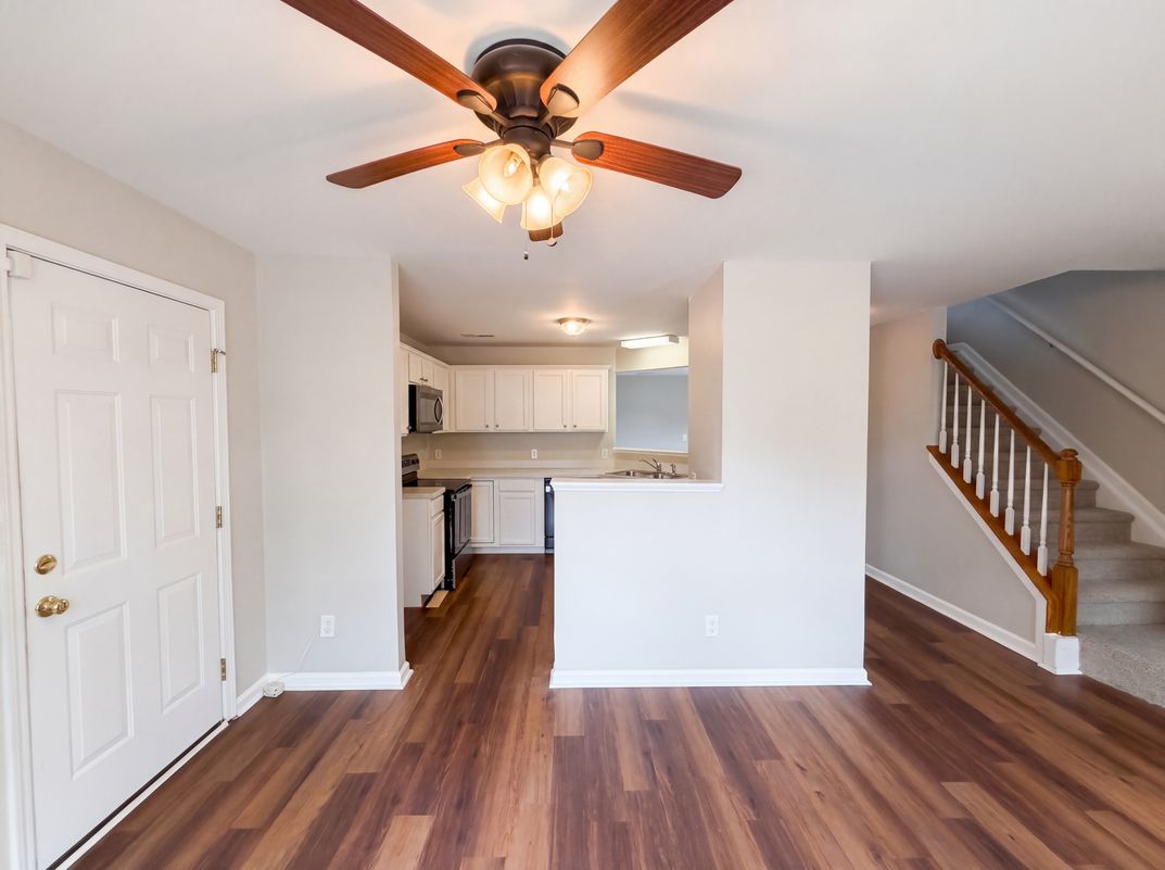 Photo 7 of 28 of 112 Rockbridge Ct, Kernersville, NC