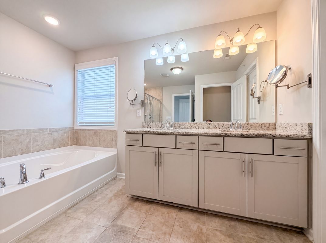 Photo 6 of 21 of 415 Prestige Ct, Pleasant View, TN