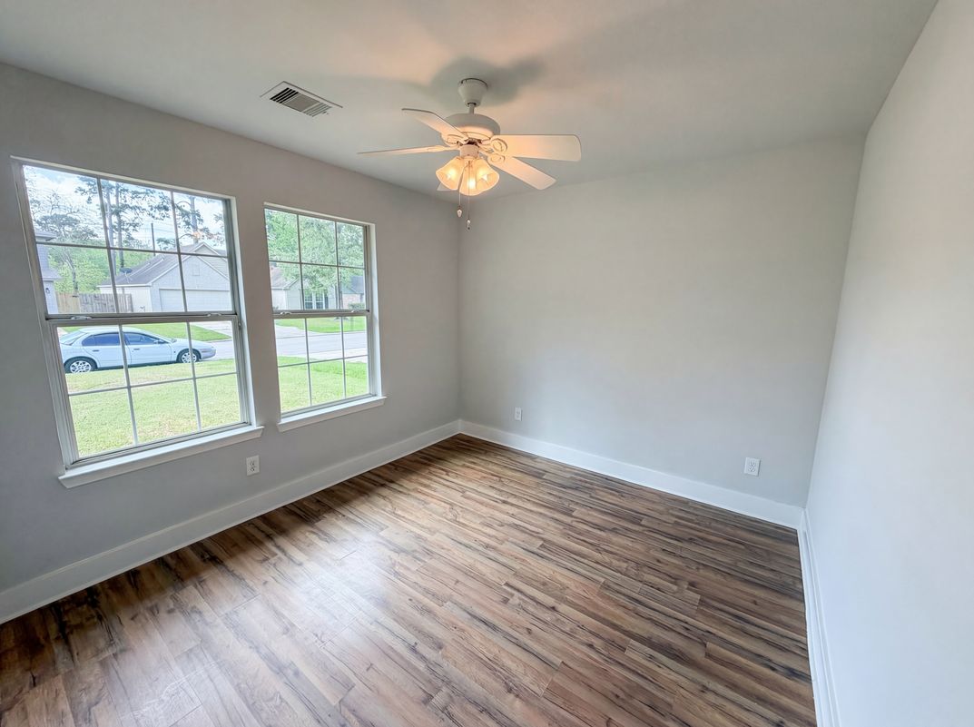 Photo 12 of 22 of 414 Binnacle Way, Crosby, TX