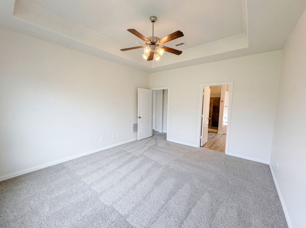 Photo 16 of 27 of 895 Honey Locust Dr, Fate, TX