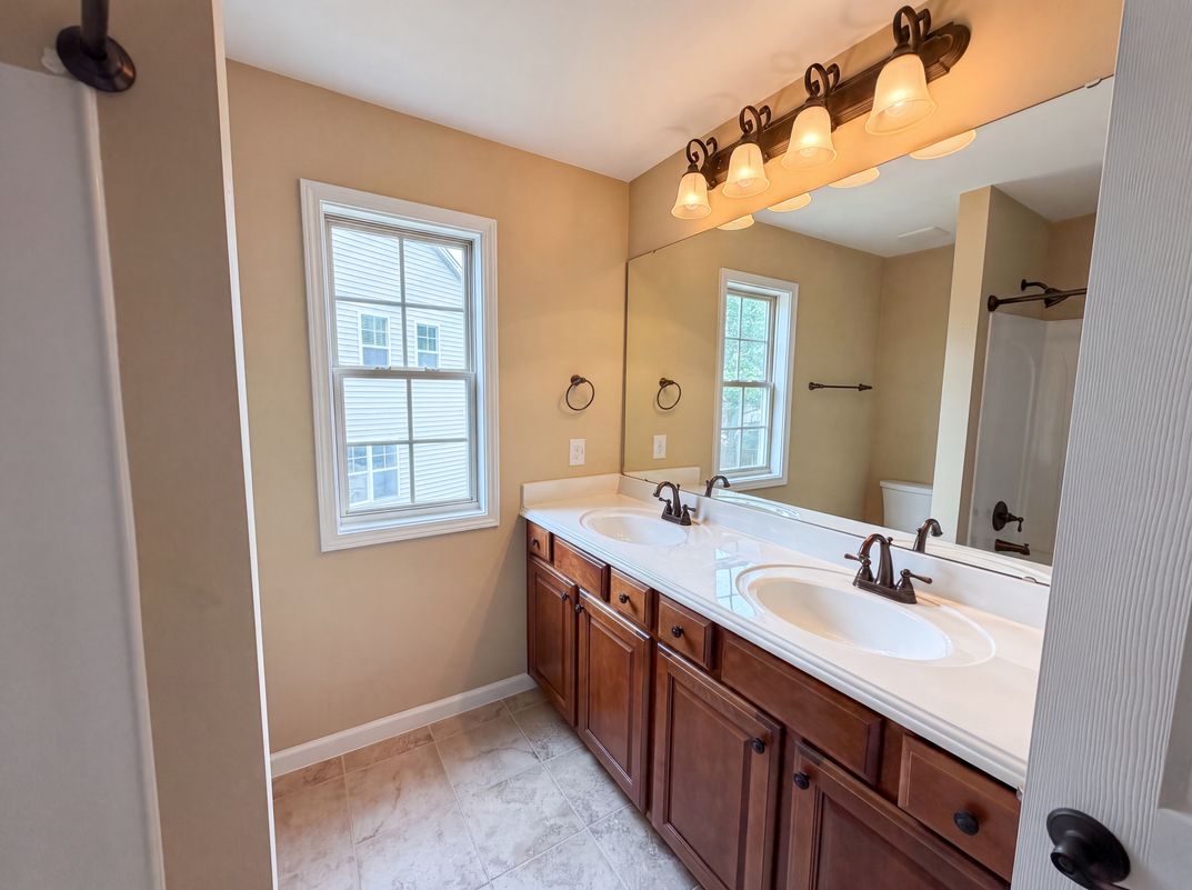 Photo 9 of 17 of 2720 Kinsley Pl, Raleigh, NC