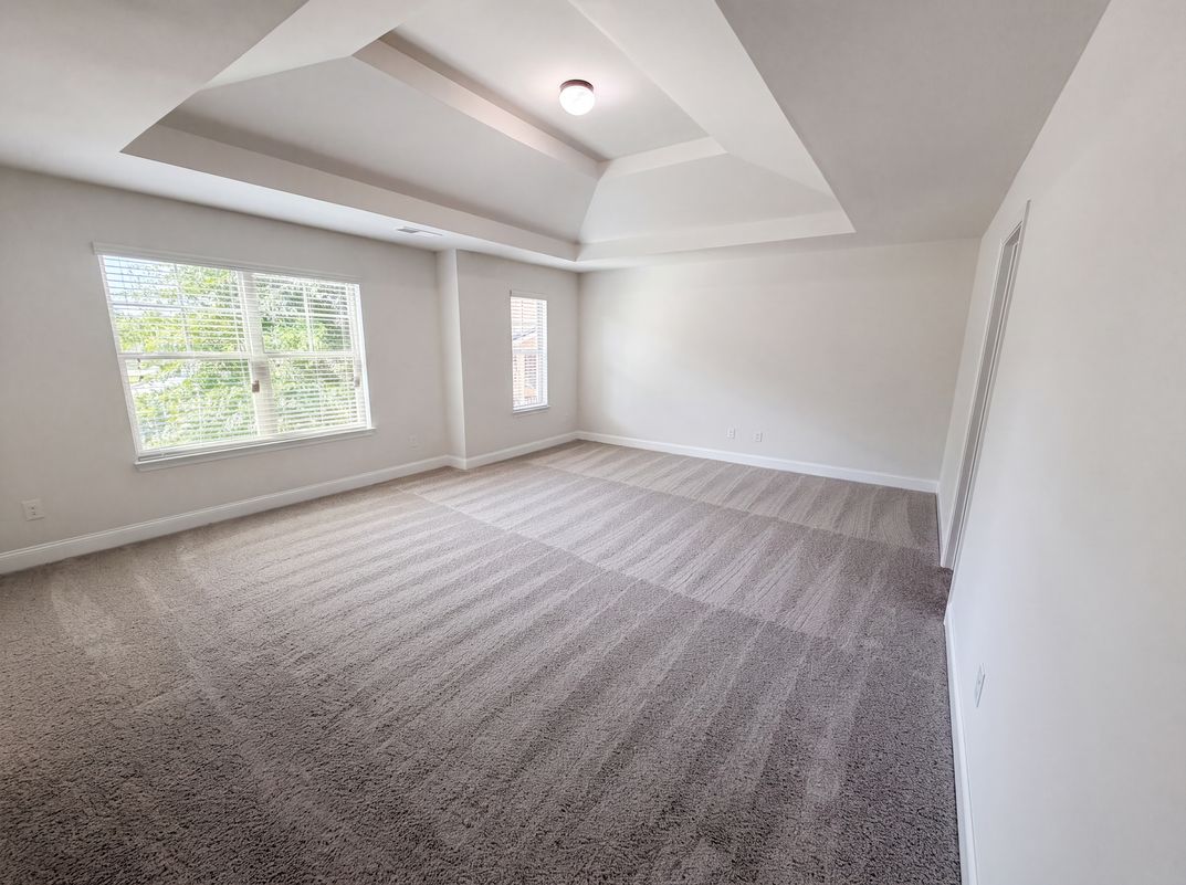 Photo 4 of 22 of 2321 Willow Shade Ln, Loganville, GA