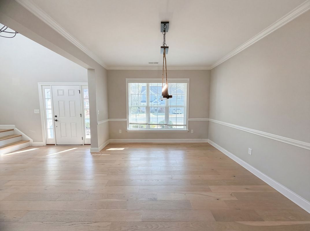 Photo 8 of 20 of 5016 Watercrest Trl, Belmont, NC