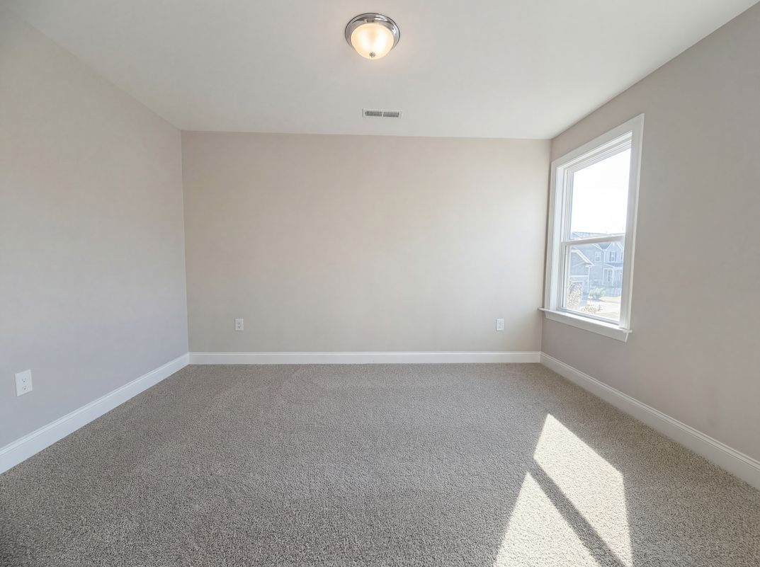 Photo 16 of 20 of 5016 Watercrest Trl, Belmont, NC