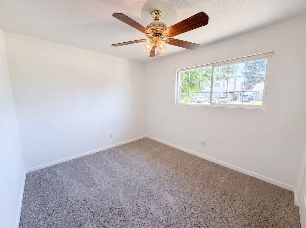 Photo 15 of 29 of 7431 Garden Gate Dr, Citrus Heights, CA