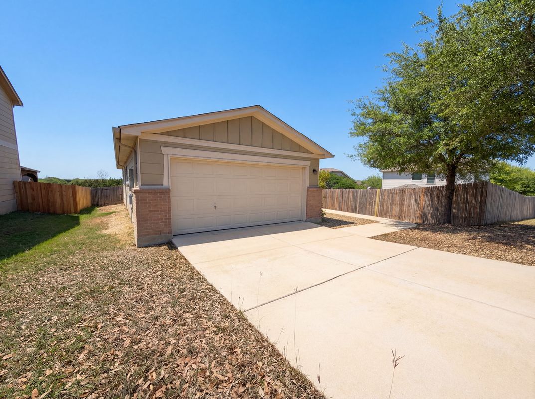 Photo 7 of 17 of 5708 Maxfli Dr, Schertz, TX