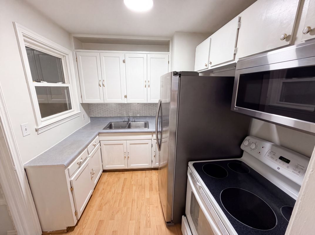 Photo 11 of 23 of 1521 Herrin Ave, Charlotte, NC