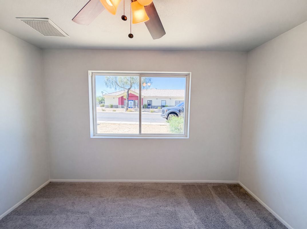Photo 13 of 25 of 5908 W Calavar Rd, Glendale, AZ