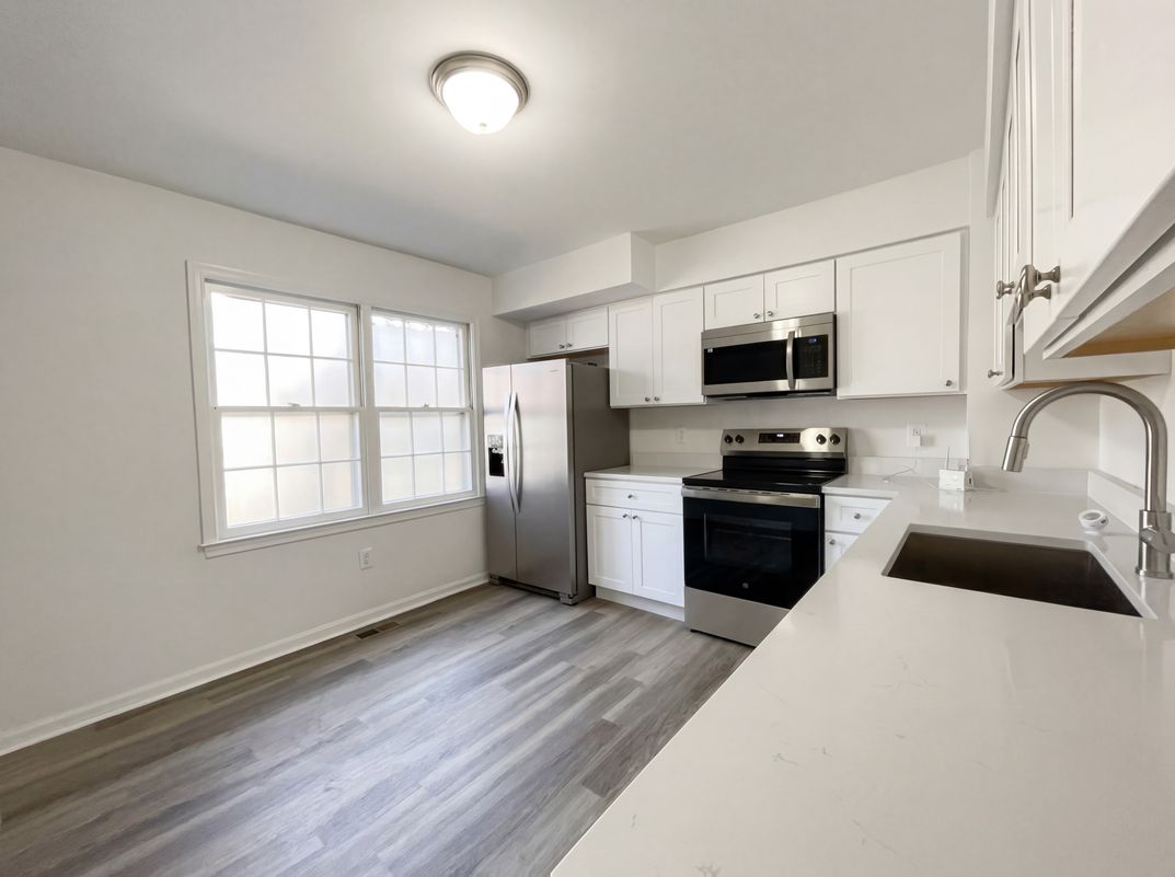 Photo 39 of 44 of 645 N Armistead St, Alexandria, VA
