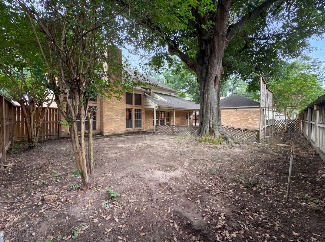 Photo 25 of 27 of 6902 Fawncliff Dr, Houston, TX