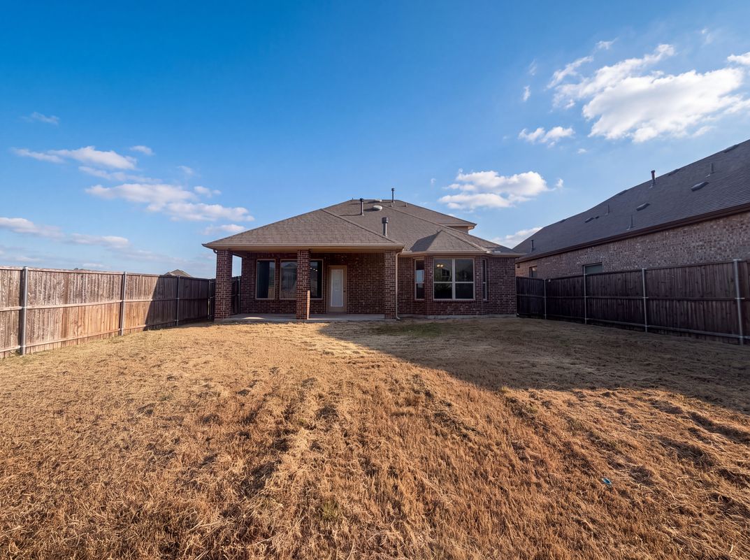 Photo 5 of 21 of 600 Brock Dr, Anna, TX