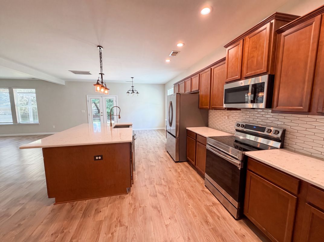 Photo 8 of 18 of 5837 McDowell Run Dr, Huntersville, NC