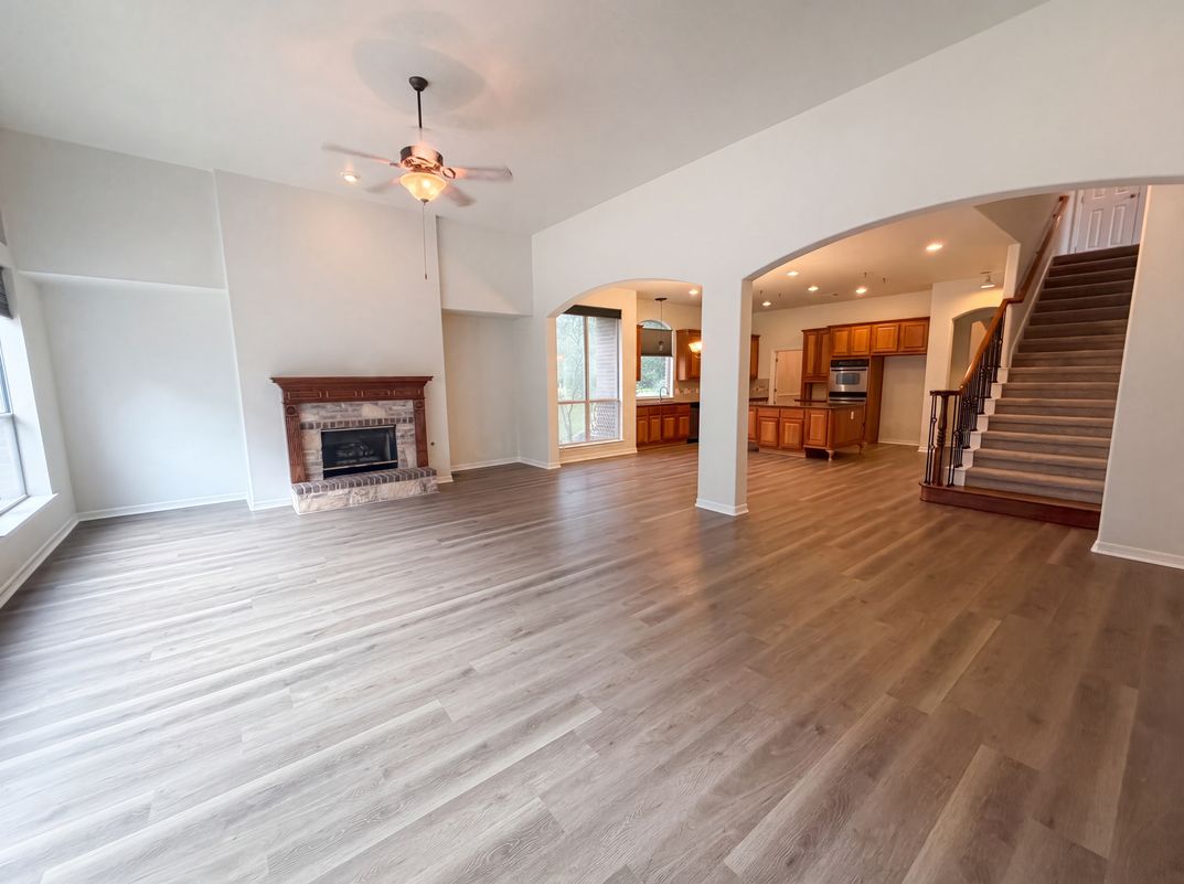 Photo 3 of 26 of 1724 Westend Pl, Round Rock, TX