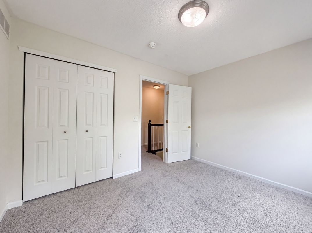 Photo 26 of 44 of 7966 Lazelle Woods Dr, Westerville, OH