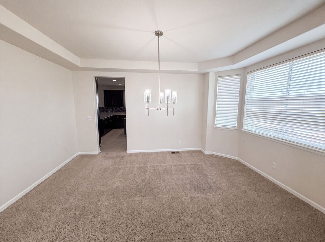 Photo 11 of 54 of 22197 E Easter Cir, Aurora, CO