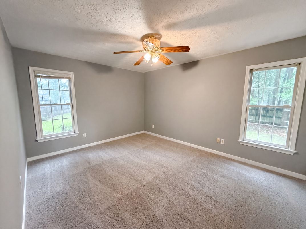 Photo 9 of 16 of 2700 Tipton St, South Chesterfield, VA