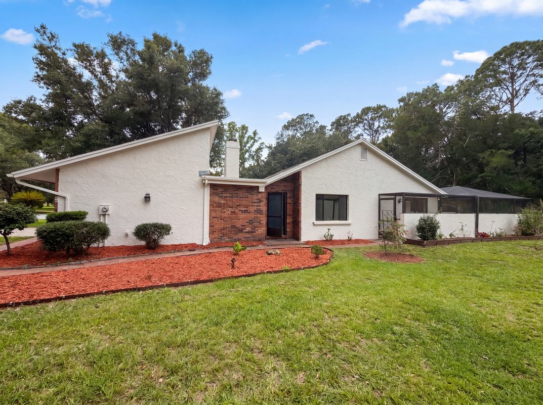 Photo 18 of 24 of 8 Bumelia Ct, Homosassa, FL