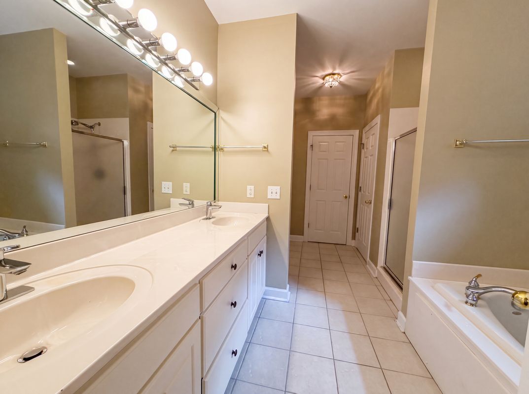 Photo 13 of 29 of 6724 Cold Stream Dr, Nashville, TN