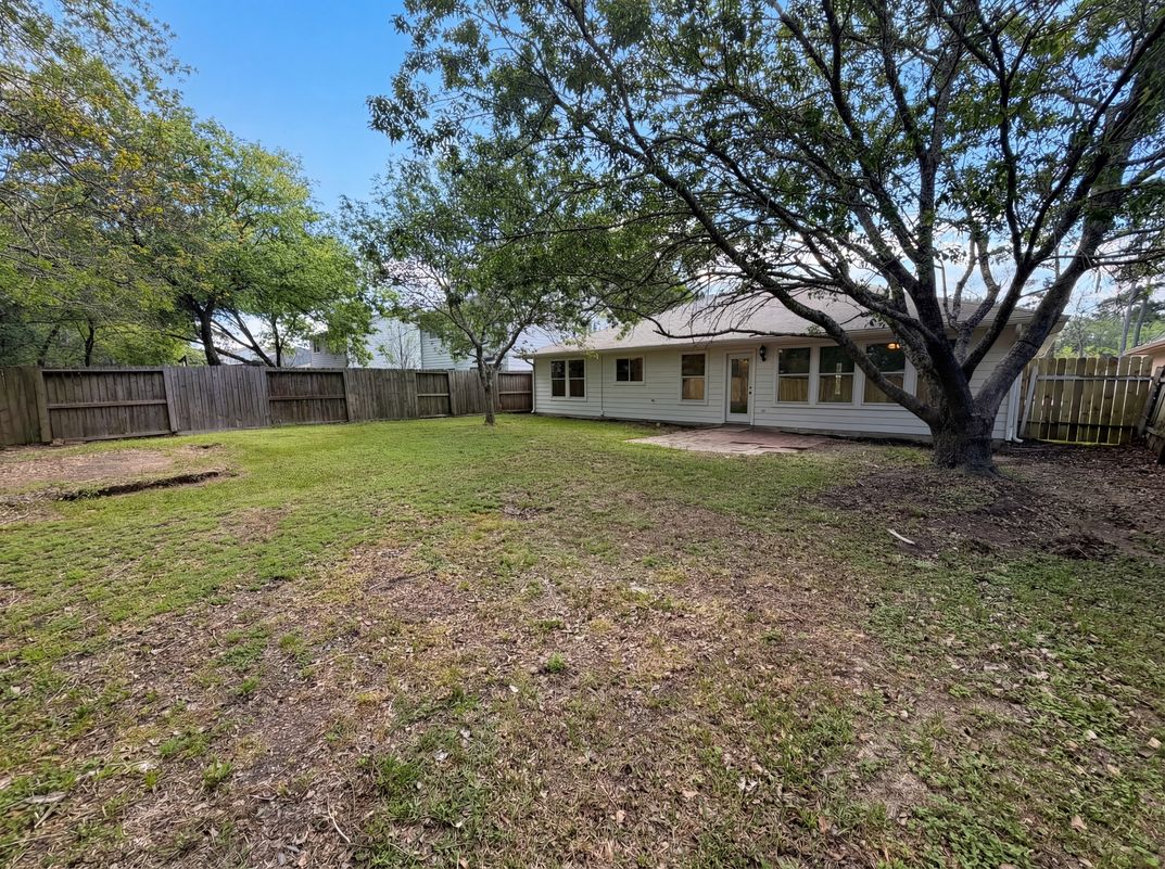 Photo 5 of 22 of 414 Binnacle Way, Crosby, TX