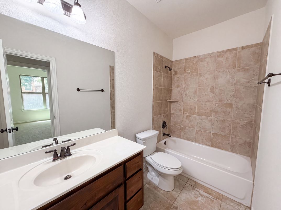 Photo 19 of 26 of 119 Driftwood Dr, Cedar Park, TX