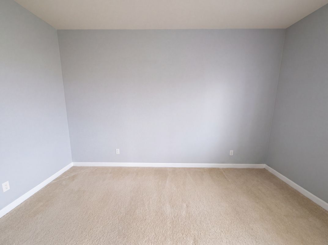 Photo 22 of 39 of 2113 W Eagle Feather Rd, Phoenix, AZ