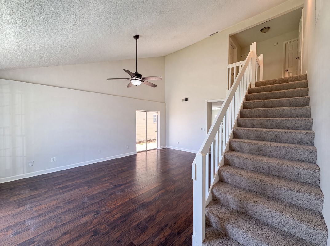 Property photo 3 of 1030 Martin Blvd Unit 1
