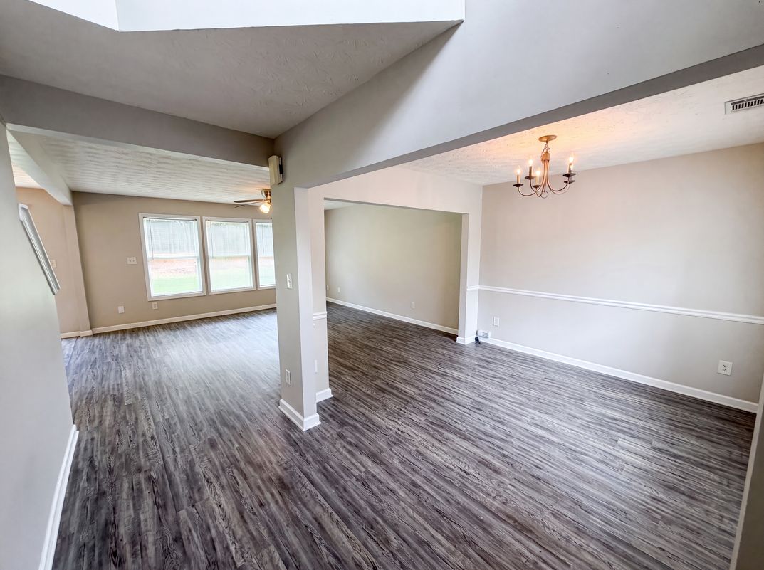 Photo 13 of 44 of 4636 Pine Acre Cir, Sugar Hill, GA