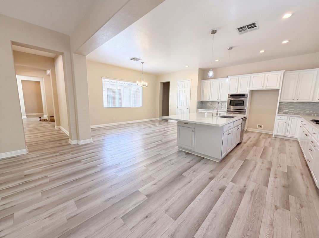 Photo 11 of 68 of 6892 April Wind Ave, Las Vegas, NV