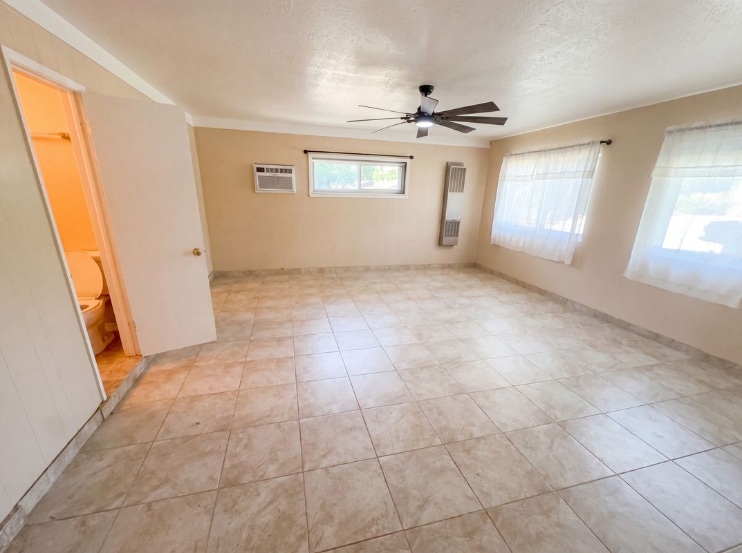 Photo 11 of 26 of 5310 Mimosa Ln, Las Cruces, NM