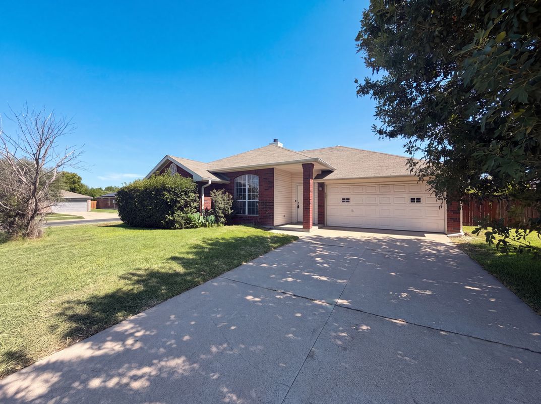 Photo 16 of 19 of 507 Abu Bakar Dr, Killeen, TX