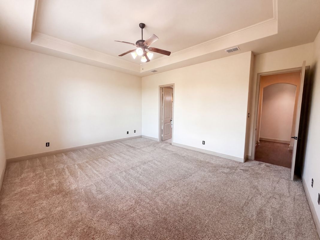 Photo 4 of 32 of 1502 Northwood Dr, Wylie, TX
