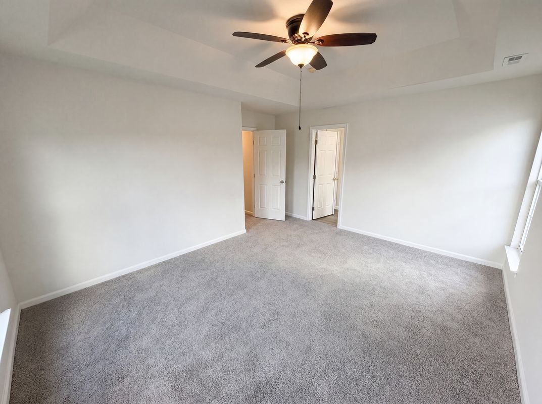 Photo 16 of 25 of 11805 Guildhall Ln, Charlotte, NC