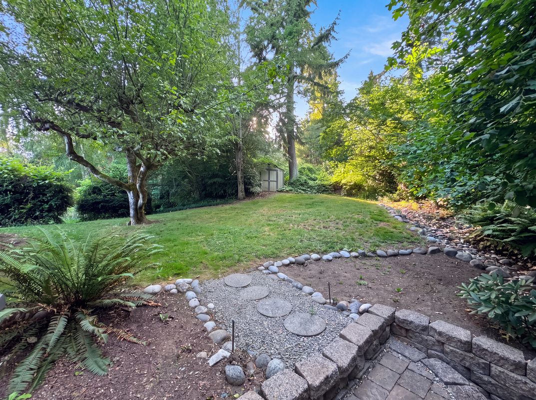 Photo 24 of 29 of 4510 SW 244th St, Vashon, WA
