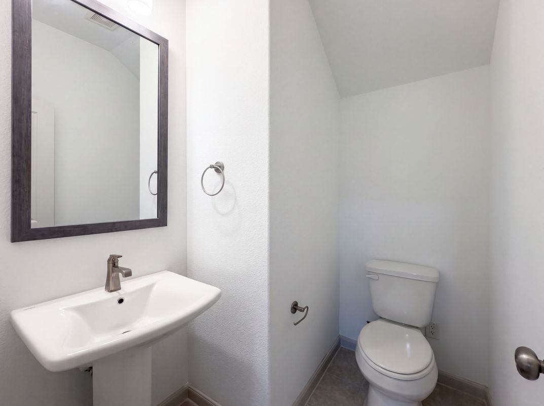 Photo 18 of 28 of 9694 Brackenfield Ln, Frisco, TX