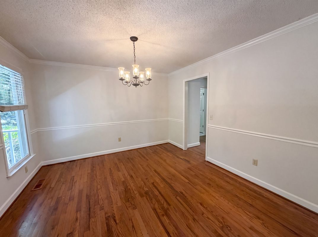 Photo 7 of 38 of 335 Dill Cir, Landrum, SC